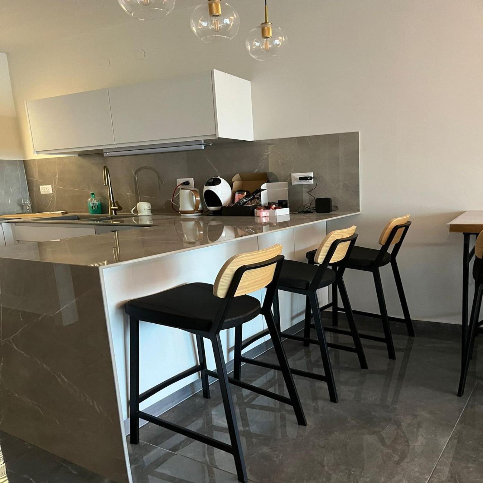 Caesarea Inn Kültér fotó