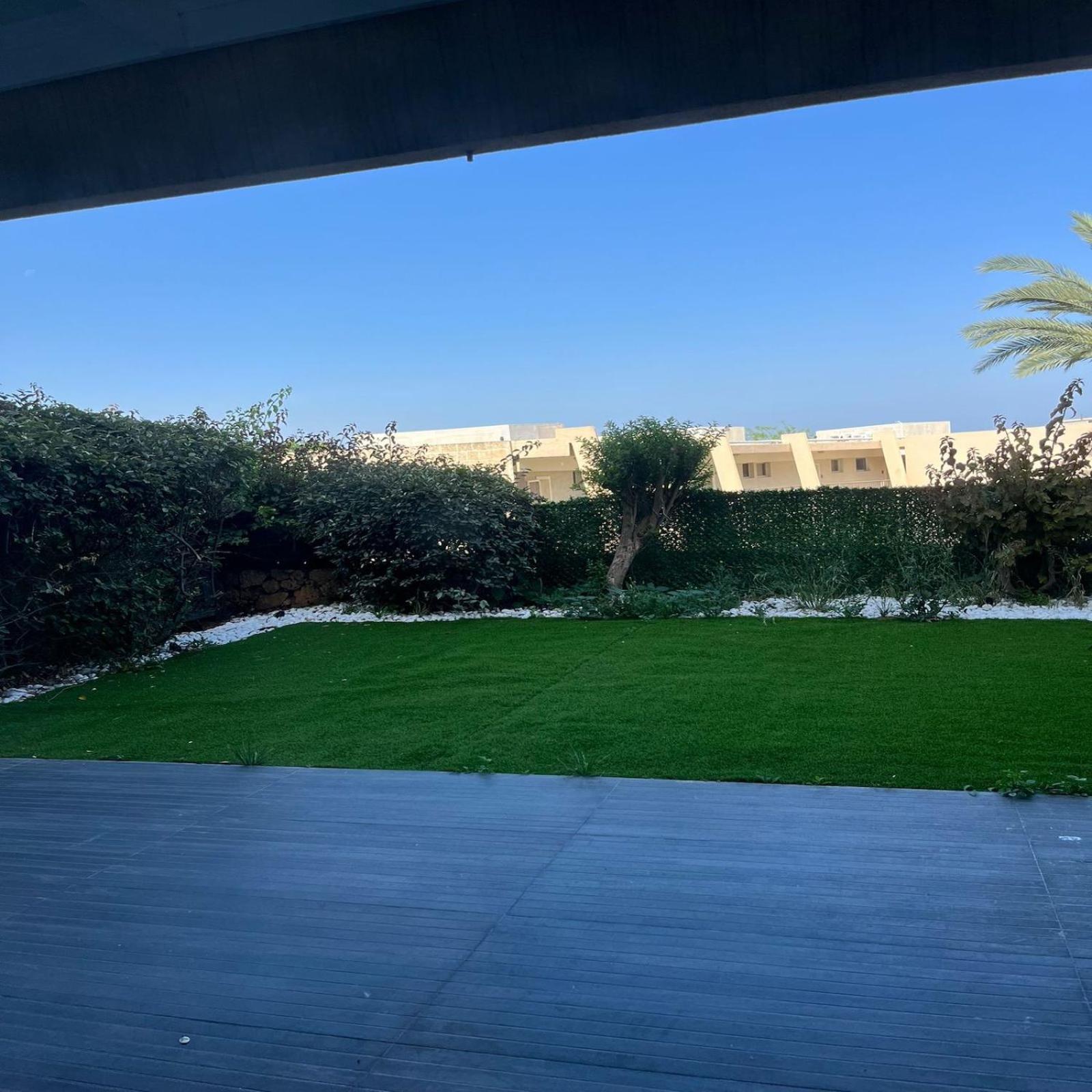 Caesarea Inn Kültér fotó
